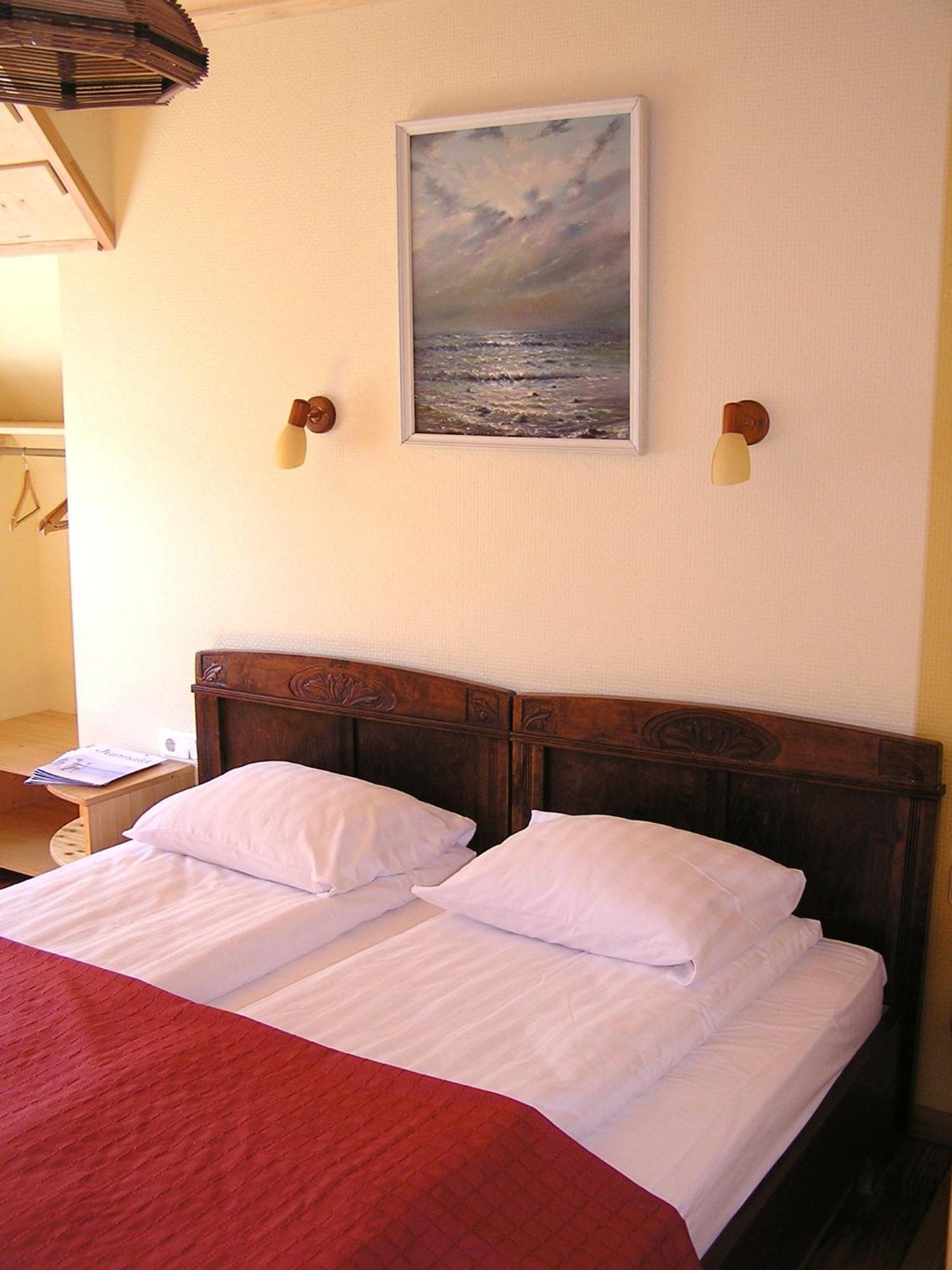 Hotel Majoru Promenade à Jūrkalne Extérieur photo